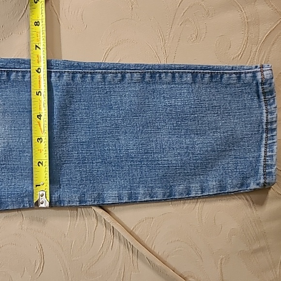 Seven7, size 10, light blue wash distressed denim - Picture 6 of 8